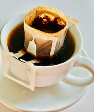 Laden Sie das Bild in den Galerie-Viewer, CoffeeBag "Leipziger Käffchen"